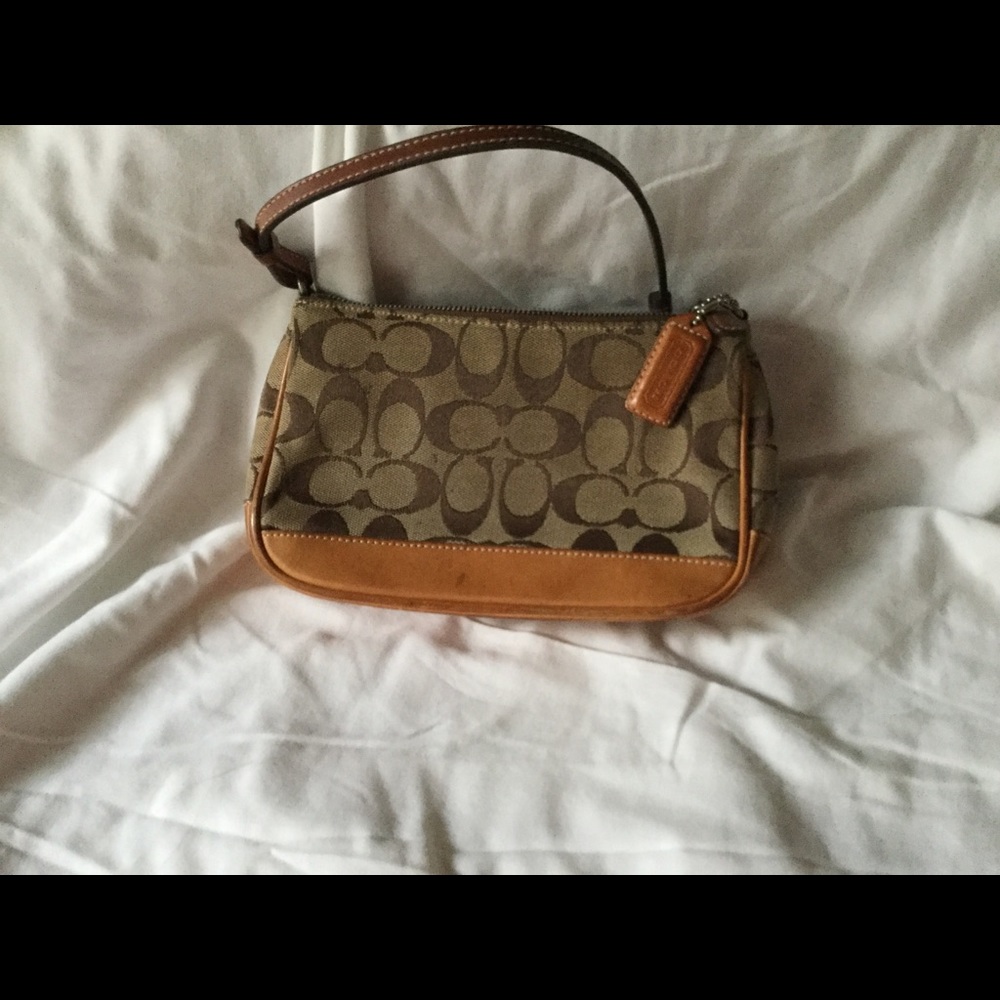Coach Signature Purse